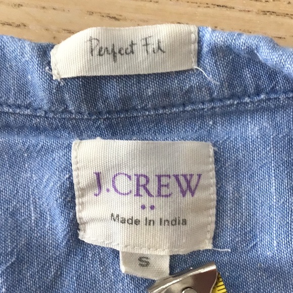 J.Crew Light Blue Button-Up - Picture 2 of 10